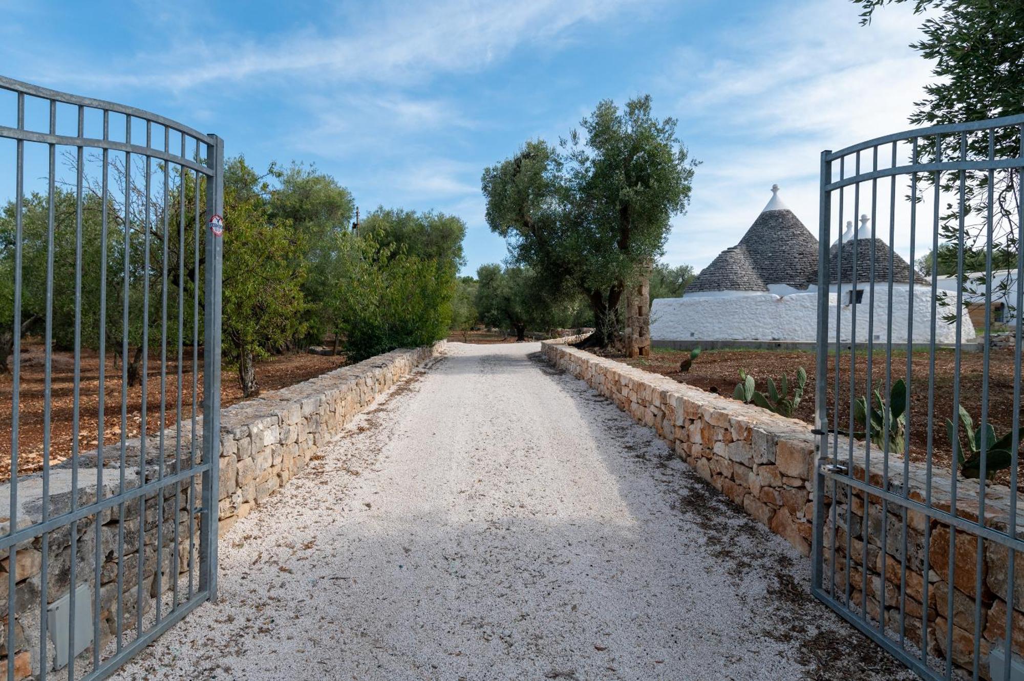 Villa Trullo Tipota With Private Pool Ceglie Messapica Exterior foto